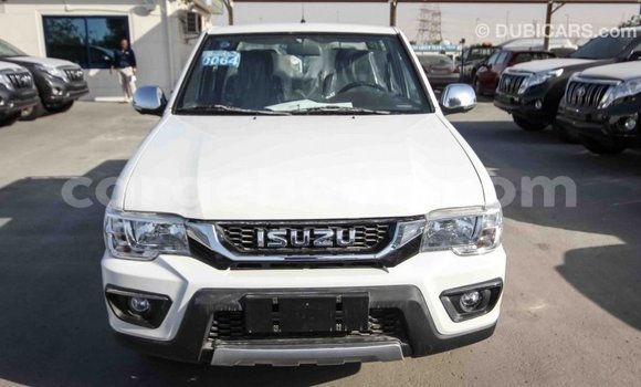 Buy Import Isuzu Rodeo White Car in Import - Dubai in Ethiopia Buy Import Isuzu Rodeo White Car in Import - Dubai in Ethiopia