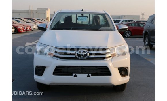 Acheter Import Voiture Toyota Hilux Blanc à Import - Dubai, Ethiopie Acheter Import Voiture Toyota Hilux Blanc à Import - Dubai, Ethiopie