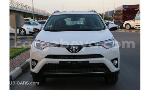 Acheter Import Voiture Toyota RAV4 Blanc à Import - Dubai, Ethiopie Acheter Import Voiture Toyota RAV4 Blanc à Import - Dubai, Ethiopie