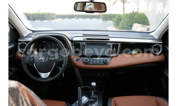 Acheter Import Voiture Toyota RAV4 Blanc à Import - Dubai, Ethiopie Acheter Import Voiture Toyota RAV4 Blanc à Import - Dubai, Ethiopie