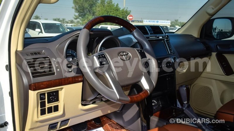 Big with watermark b0125f25 851c 4840 9ee4 f3a809d93e62