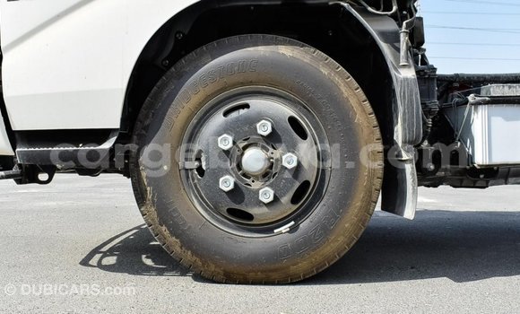 Buy Import Hino 300 Series White Truck in Import - Dubai in Ethiopia