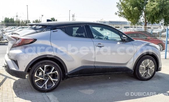 Imported Toyota C-HR Other Makiinaa iti Import - Dubai keessatti Ethiopia keessatti Imported Toyota C-HR Other Makiinaa iti Import - Dubai keessatti Ethiopia keessatti