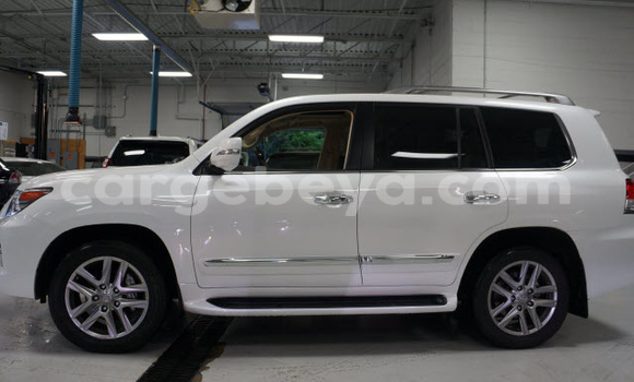 Buy Used Lexus LX White Car in Addis–Ababa in Ethiopia