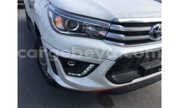 Buy Import Toyota Hilux White Car in Import - Dubai in Ethiopia Buy Import Toyota Hilux White Car in Import - Dubai in Ethiopia