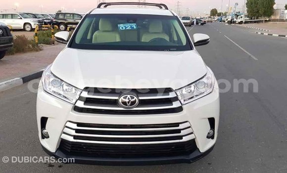 Buy New Toyota Highlander White Car in Import - Dubai in Ethiopia Buy New Toyota Highlander White Car in Import - Dubai in Ethiopia
