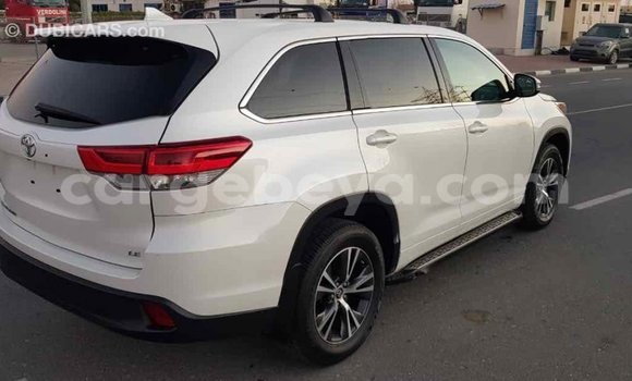 Buy New Toyota Highlander White Car in Import - Dubai in Ethiopia Buy New Toyota Highlander White Car in Import - Dubai in Ethiopia
