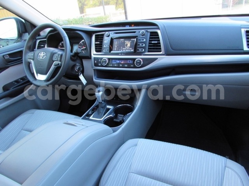 Big with watermark car2