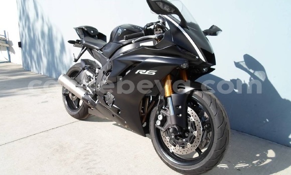 Buy New Yamaha YZF Black Bike in Addis–Ababa in Ethiopia Buy New Yamaha YZF Black Bike in Addis–Ababa in Ethiopia