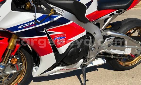 Buy New Honda CBR 1000 RR Other Bike in Addis–Ababa in Ethiopia Buy New Honda CBR 1000 RR Other Bike in Addis–Ababa in Ethiopia