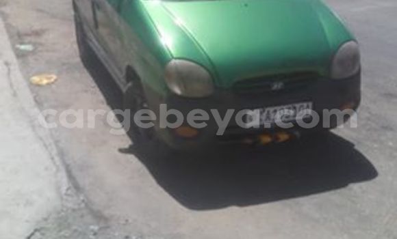 Oofamaa Hyundai Atoz Green Makiinaa iti Addis–Ababa keessatti Ethiopia keessatti Oofamaa Hyundai Atoz Green Makiinaa iti Addis–Ababa keessatti Ethiopia keessatti