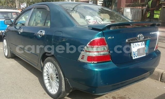 Oofamaa Toyota Corolla Green Makiinaa iti Addis–Ababa keessatti Ethiopia keessatti Oofamaa Toyota Corolla Green Makiinaa iti Addis–Ababa keessatti Ethiopia keessatti