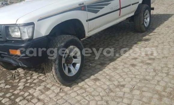 Buy Used Toyota Hilux White Car in Addis–Ababa in Ethiopia Buy Used Toyota Hilux White Car in Addis–Ababa in Ethiopia
