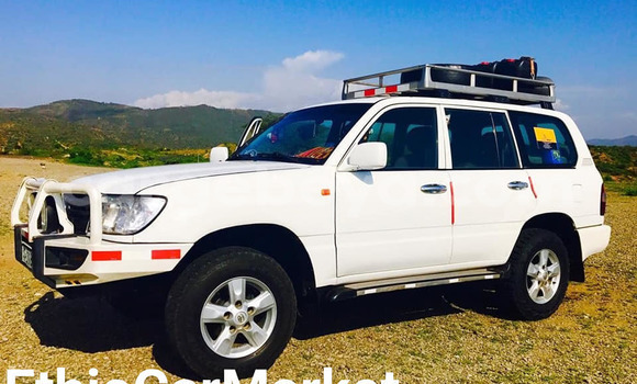 Buy Used Toyota Land Cruiser White Car in Addis–Ababa in Ethiopia Buy Used Toyota Land Cruiser White Car in Addis–Ababa in Ethiopia