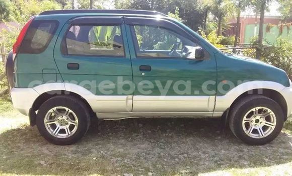 Buy Used Daihatsu Terios Green Car in Addis–Ababa in Ethiopia