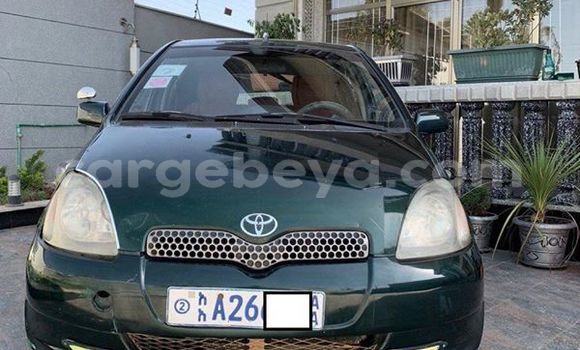 Acheter Occasion Voiture Toyota Vitz Vert à Addis Ababa, Ethiopie Acheter Occasion Voiture Toyota Vitz Vert à Addis Ababa, Ethiopie
