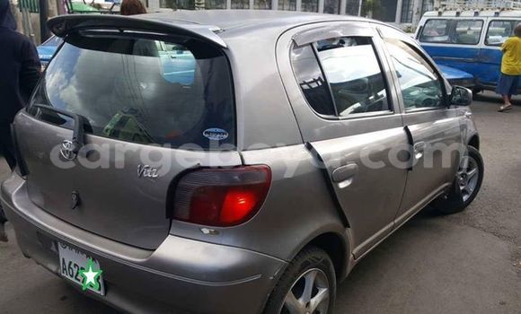 Acheter Occasion Voiture Toyota Vitz Gris à Addis Ababa, Ethiopie Acheter Occasion Voiture Toyota Vitz Gris à Addis Ababa, Ethiopie