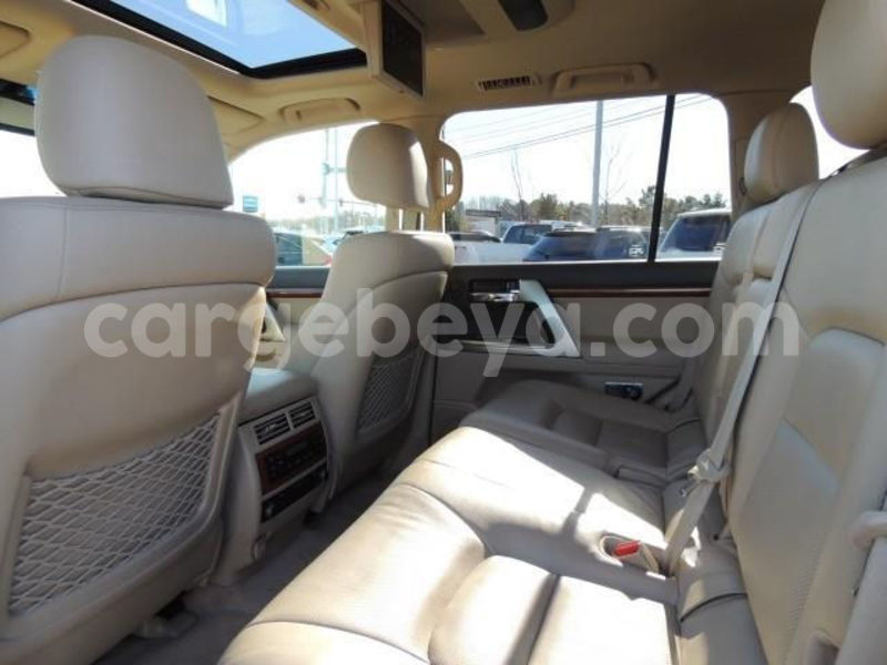 Big with watermark interview2