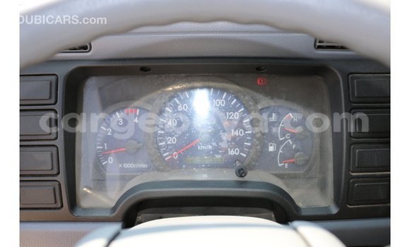 Buy Import Mitsubishi L400 White Truck in Import - Dubai in Ethiopia