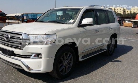 Buy Import Toyota Land Cruiser White Car in Import - Dubai in Ethiopia Buy Import Toyota Land Cruiser White Car in Import - Dubai in Ethiopia