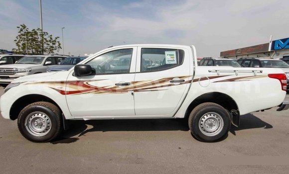 Buy Import Mitsubishi L200 White Car in Import - Dubai in Ethiopia Buy Import Mitsubishi L200 White Car in Import - Dubai in Ethiopia