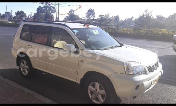 Buy Used Nissan X–Trail White Car in Addis–Ababa in Ethiopia