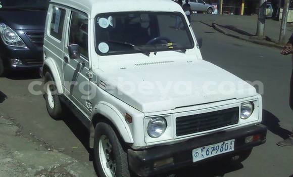 Buy Used Suzuki Jimny White Car in Addis–Ababa in Ethiopia Buy Used Suzuki Jimny White Car in Addis–Ababa in Ethiopia