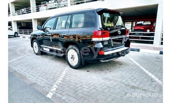 Buy Import Toyota Land Cruiser Black Car in Import - Dubai in Ethiopia Buy Import Toyota Land Cruiser Black Car in Import - Dubai in Ethiopia