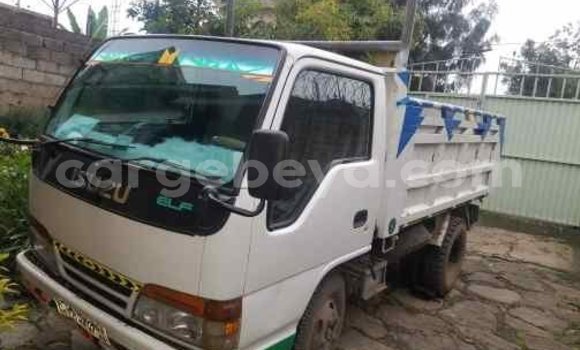 Buy Used Isuzu FTR 850 White Truck in Addis–Ababa in Ethiopia