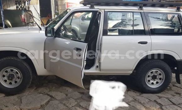 Buy Used Nissan Patrol White Car in Addis–Ababa in Ethiopia Buy Used Nissan Patrol White Car in Addis–Ababa in Ethiopia