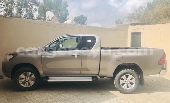 Buy Used Toyota Hilux Silver Car in Addis–Ababa in Ethiopia Buy Used Toyota Hilux Silver Car in Addis–Ababa in Ethiopia