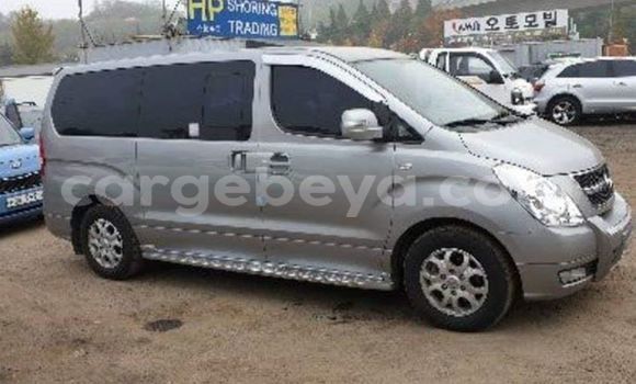 Buy Used Hyundai Starex Silver Car in Addis–Ababa in Ethiopia Buy Used Hyundai Starex Silver Car in Addis–Ababa in Ethiopia