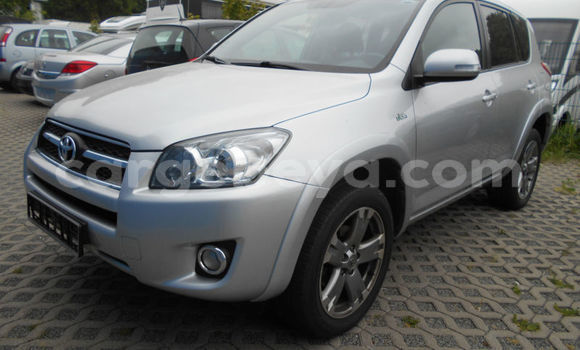 Buy Used Toyota RAV4 Silver Car in Addis–Ababa in Ethiopia Buy Used Toyota RAV4 Silver Car in Addis–Ababa in Ethiopia