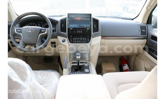 Buy Import Toyota Land Cruiser Black Car in Import - Dubai in Ethiopia Buy Import Toyota Land Cruiser Black Car in Import - Dubai in Ethiopia