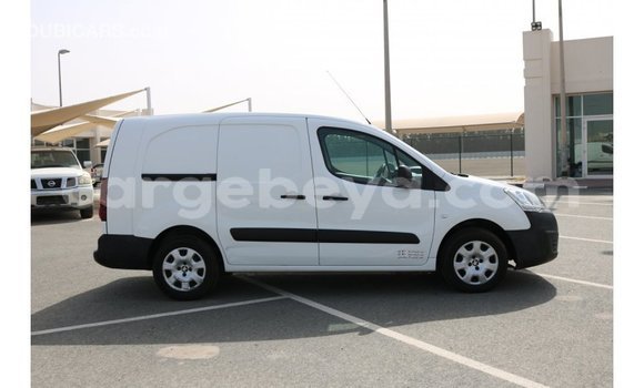 Buy Import Peugeot Partner White Car in Import - Dubai in Ethiopia