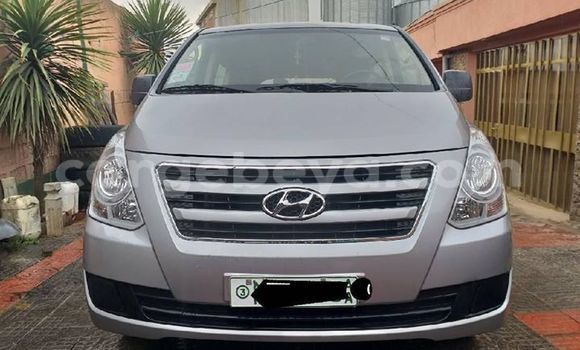 Buy Used Hyundai H1 Silver Car in Addis–Ababa in Ethiopia Buy Used Hyundai H1 Silver Car in Addis–Ababa in Ethiopia