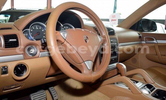 Buy Import Porsche Cayenne Green Car in Import - Dubai in Ethiopia Buy Import Porsche Cayenne Green Car in Import - Dubai in Ethiopia