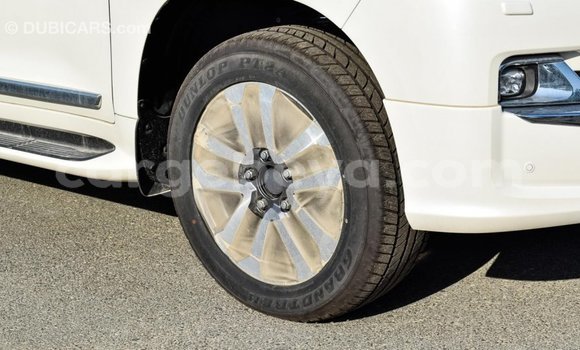 Buy Import Toyota Land Cruiser White Car in Import - Dubai in Ethiopia Buy Import Toyota Land Cruiser White Car in Import - Dubai in Ethiopia