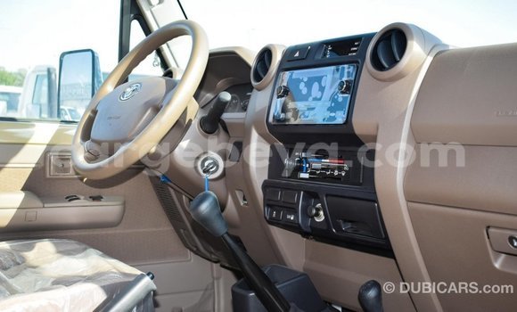 Buy Import Toyota Land Cruiser Beige Car in Import - Dubai in Ethiopia Buy Import Toyota Land Cruiser Beige Car in Import - Dubai in Ethiopia