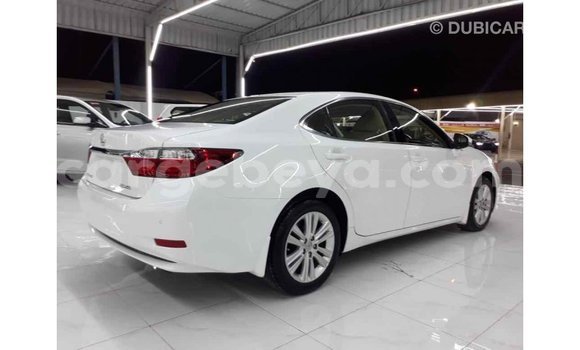 Buy Import Lexus ES White Car in Import - Dubai in Ethiopia Buy Import Lexus ES White Car in Import - Dubai in Ethiopia