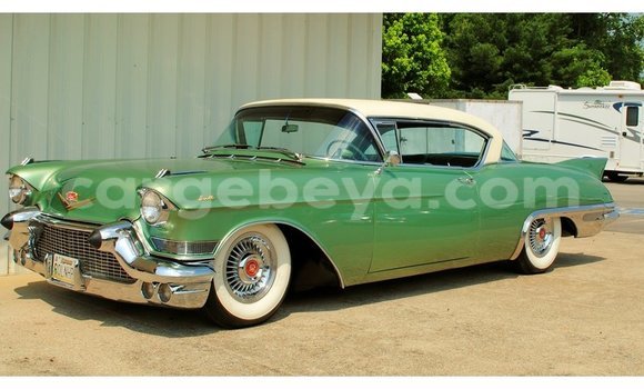 Buy Used Cadillac Escalade Green Car in Addis–Ababa in Ethiopia