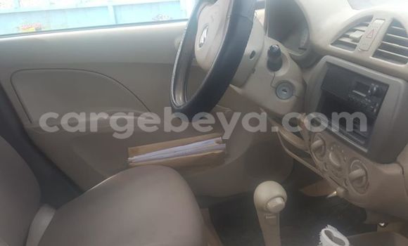 Acheter Occasion Voiture Suzuki Alto Blanc à Addis Ababa, Ethiopie Acheter Occasion Voiture Suzuki Alto Blanc à Addis Ababa, Ethiopie