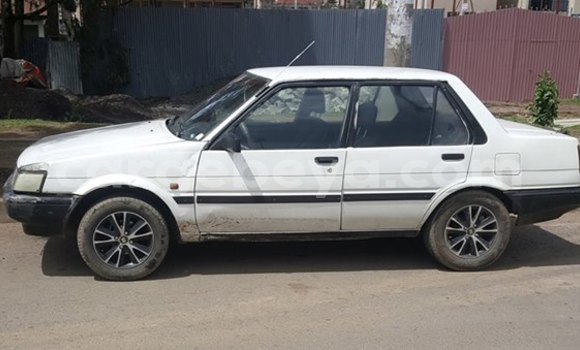 Acheter Occasion Voiture Toyota Corolla Blanc à Addis Ababa, Ethiopie Acheter Occasion Voiture Toyota Corolla Blanc à Addis Ababa, Ethiopie