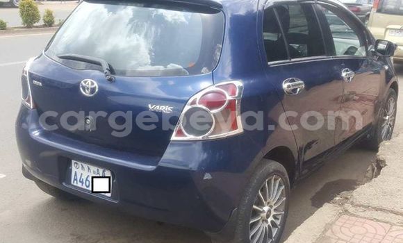 Acheter Occasion Voiture Toyota Yaris Bleu à Addis Ababa, Ethiopie Acheter Occasion Voiture Toyota Yaris Bleu à Addis Ababa, Ethiopie