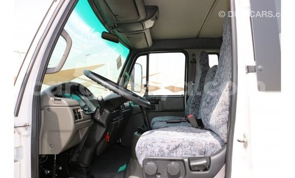 Buy Import Nissan Evalia White Truck in Import - Dubai in Ethiopia