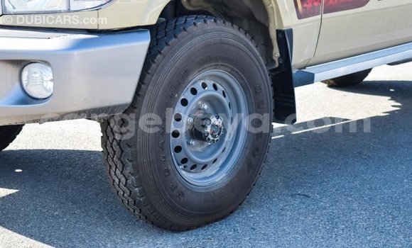 Buy Import Toyota Land Cruiser Beige Car in Import - Dubai in Ethiopia Buy Import Toyota Land Cruiser Beige Car in Import - Dubai in Ethiopia