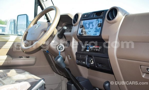 Buy Import Toyota Land Cruiser Beige Car in Import - Dubai in Ethiopia Buy Import Toyota Land Cruiser Beige Car in Import - Dubai in Ethiopia