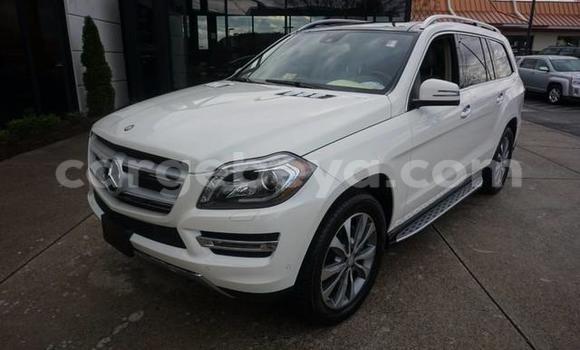 Buy Used Mercedes-Benz GL–Class White Car in Addis–Ababa in Ethiopia