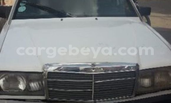 Buy Used Mercedes-Benz 190 White Car in Addis–Ababa in Ethiopia
