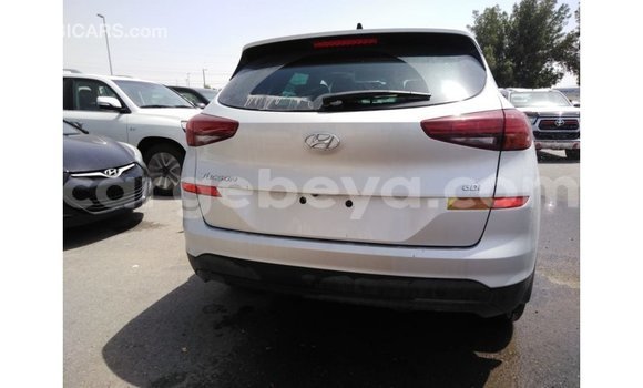 ይግዙ Imported Hyundai Tucson ሌላ መኪና በ Import - Dubai በ ኢትዮጵያ ይግዙ Imported Hyundai Tucson ሌላ መኪና በ Import - Dubai በ ኢትዮጵያ